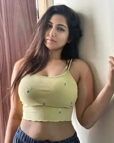 Escorts Andrott